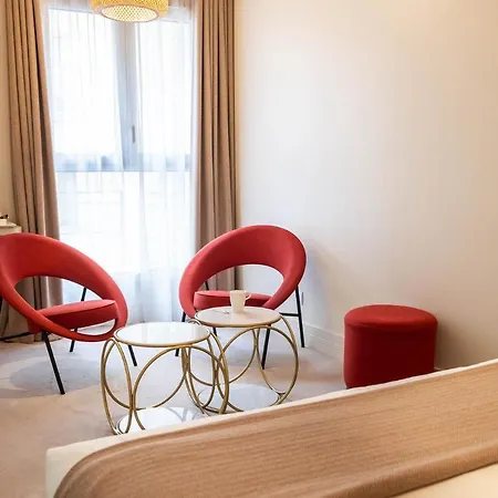 Hôtel Céleste Batignolles Montmartre-2